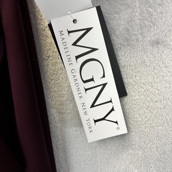 NWT MGNY Madeline Gardner Ruched Off Shoulder Evening Gown Sz 6 Plum Dress $394 - Picture 6 of 16